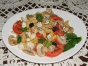 Salata sa testeninom i tri vrste sira