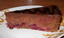 Jednostavna torta sa višnjama