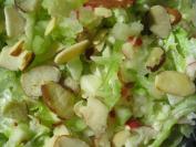 Zelena salata sa orasima