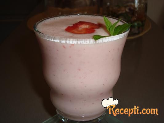Voćni jogurt (2)