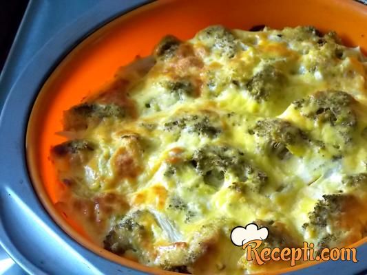 Brokoli sa sirom i jajima