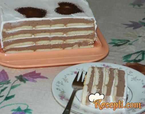 Čokoladna torta sa keksom (3)