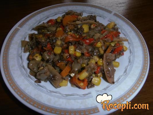 Mešano povrće (2)