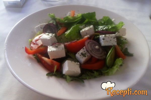 Grčka salata (3)