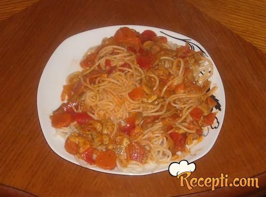 Šampinjon špagete