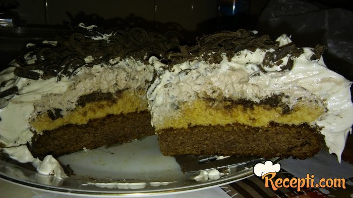 Šlag torta (čokolada, keks, karamela)