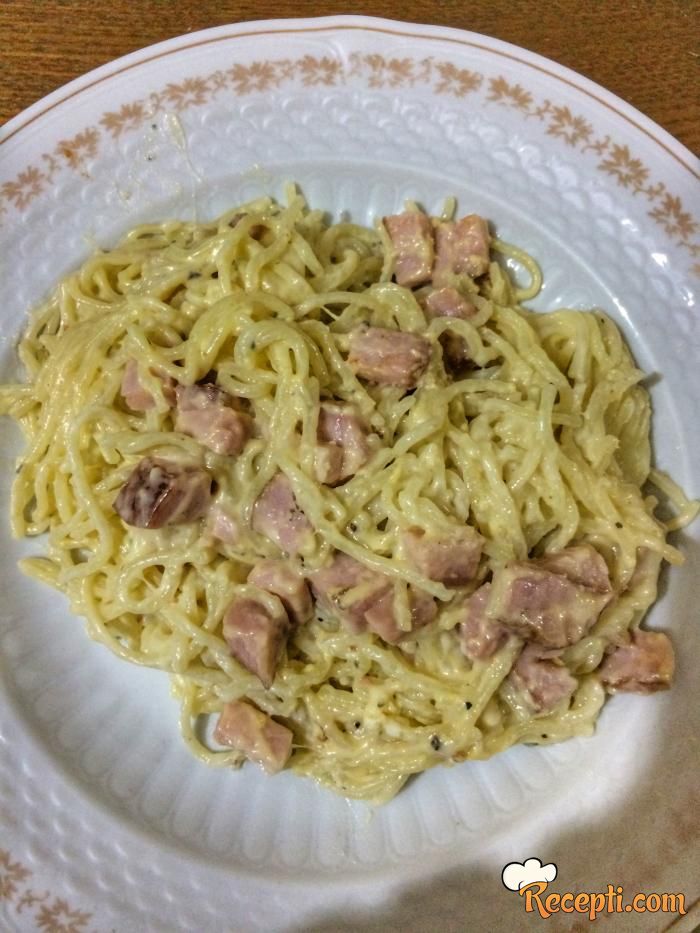 Špagete karbonare (3)