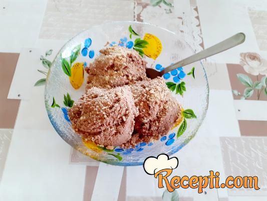 Čokoladni sladoled (3)