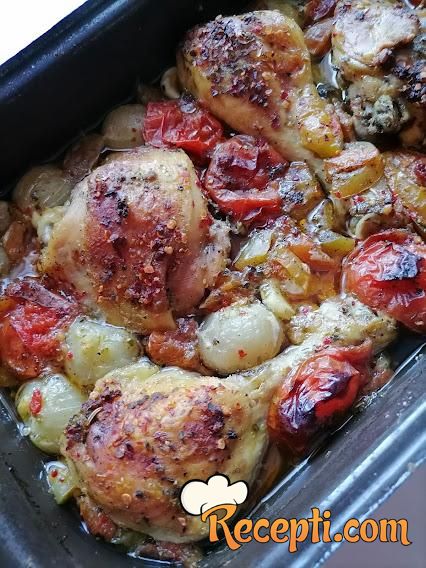 Pečena piletina sa lukom i čeri paradajzom