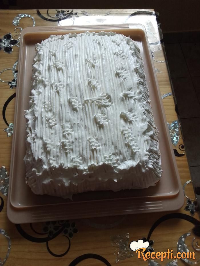 Torta sa jagodama (22)