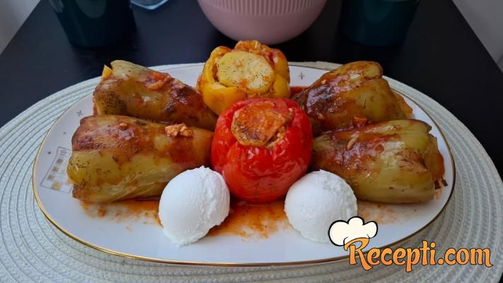Paprike punjene ćuretinom