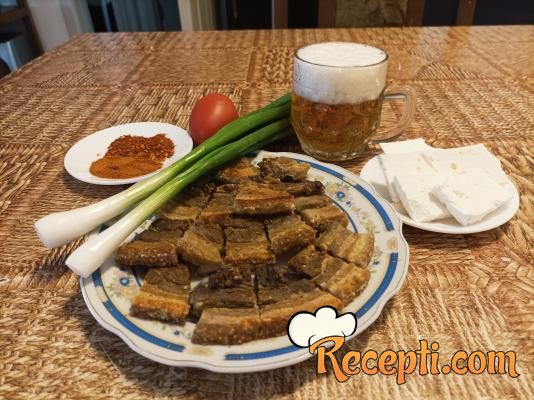 Pržena svinjska slanina kao čips