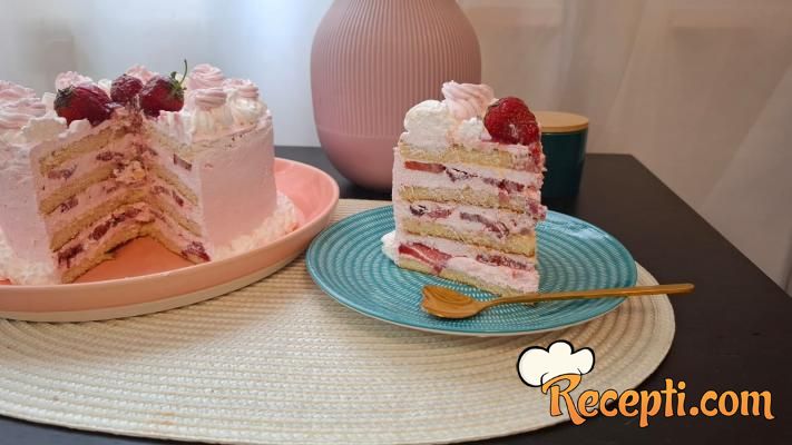 Torta sa jagodama (23)