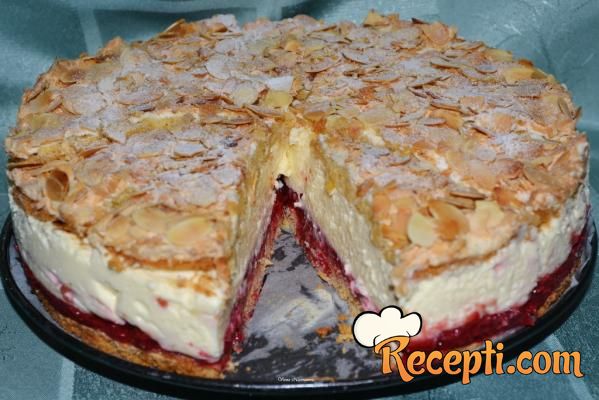Krem torta sa malinama i bademom