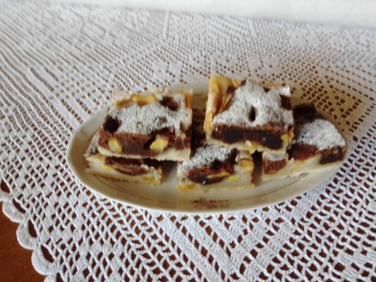 Posni kolač sa jabukama