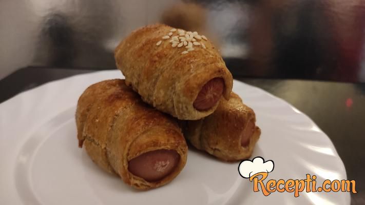 Rolovane viršle sa testom od integralnog brašna