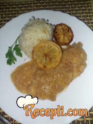 Piletina u umaku od limuna