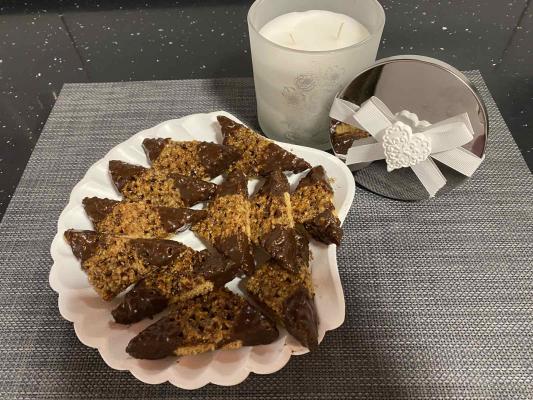 Trouglovi sa lešnicima