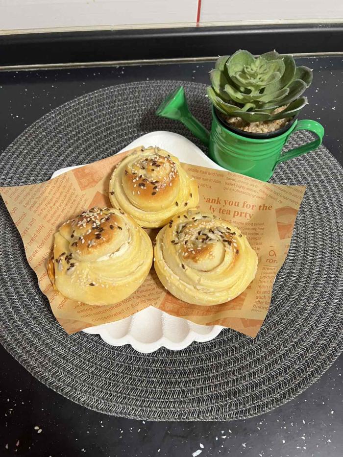 Pužići sa sirom (10)