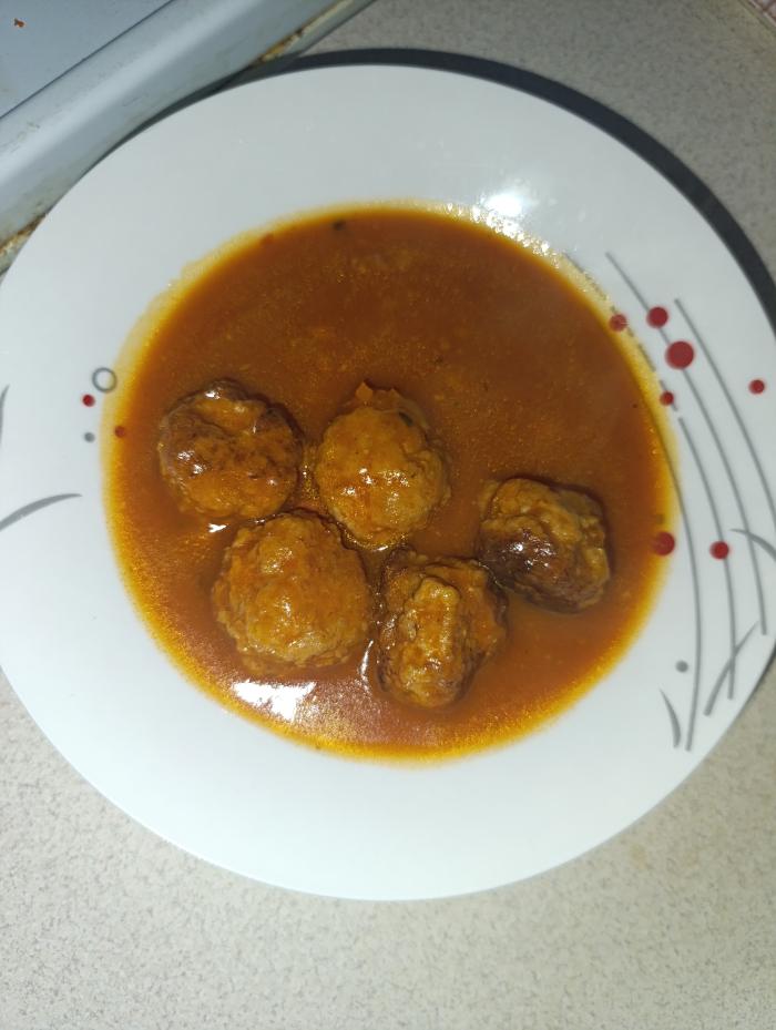 Ćufte u paradajz sosu