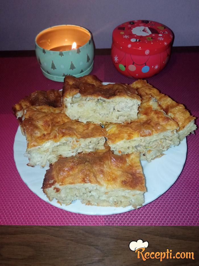 Pita sa mlevenim mesom i sojom