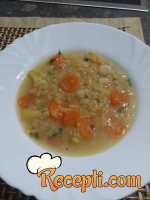 Čorba od crvenog sočiva