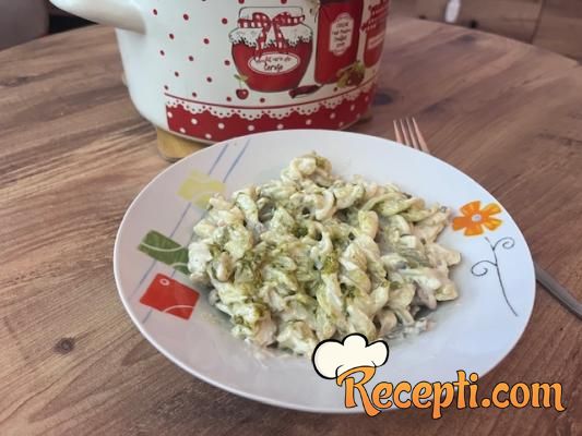 Testenina u kremastom sosu (posno)