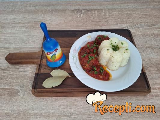 Grčke čufte u aromatičnom paradajz sosu