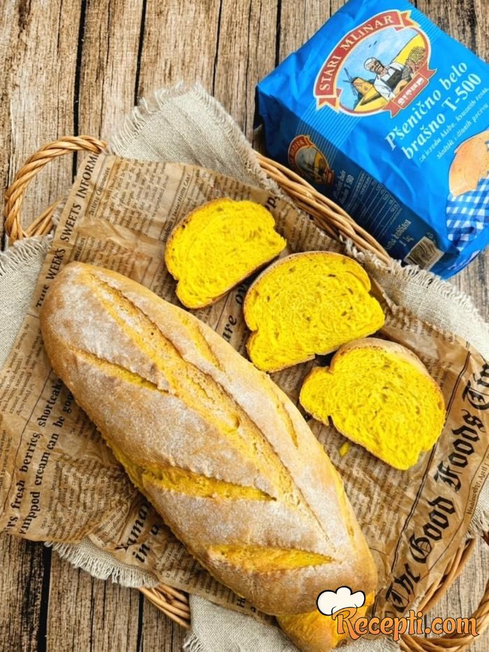 Domaći žuti hleb 