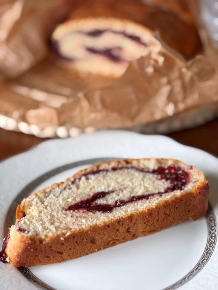 Štrudla sa šumskim voćem i čokoladom (posno) 