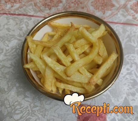 Domaći pomfrit 