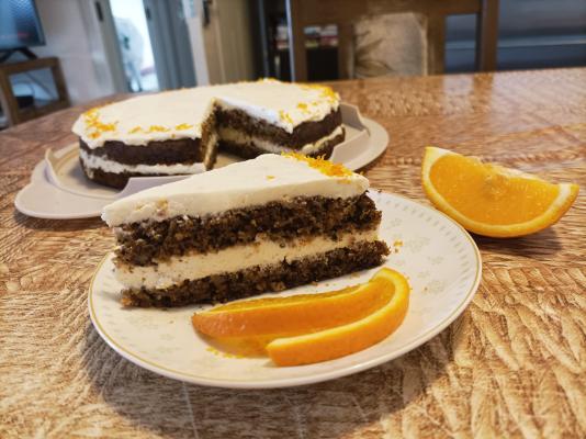 Torta sa šargarepom i pomorandžom Torta sa šargarepom i pomorandžom