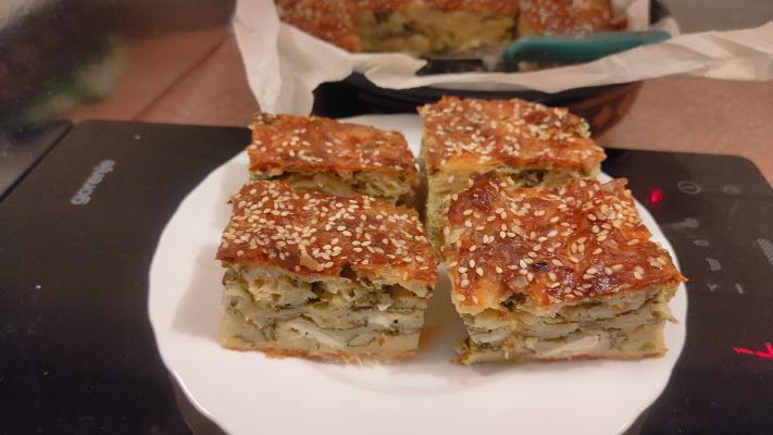 Pita sa zeljem i seckanim korama