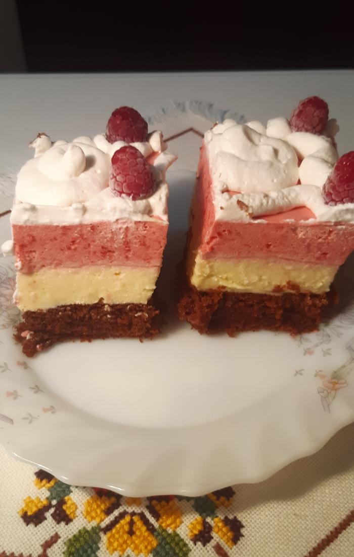 Krem vanila-malina torta