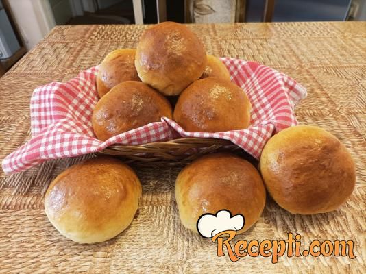 Zemičke za burgere sa krompirom