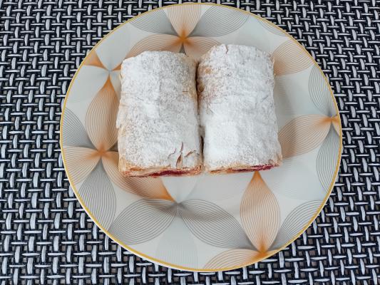 Posna pita sa višnjama