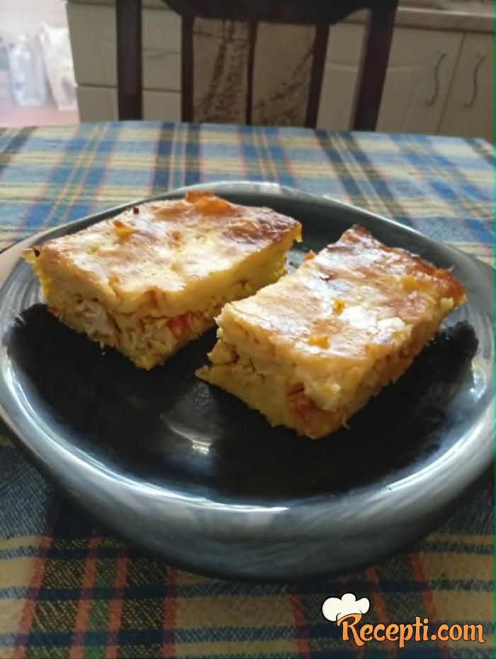 Mlinci sa pilećim mesom i povrćem