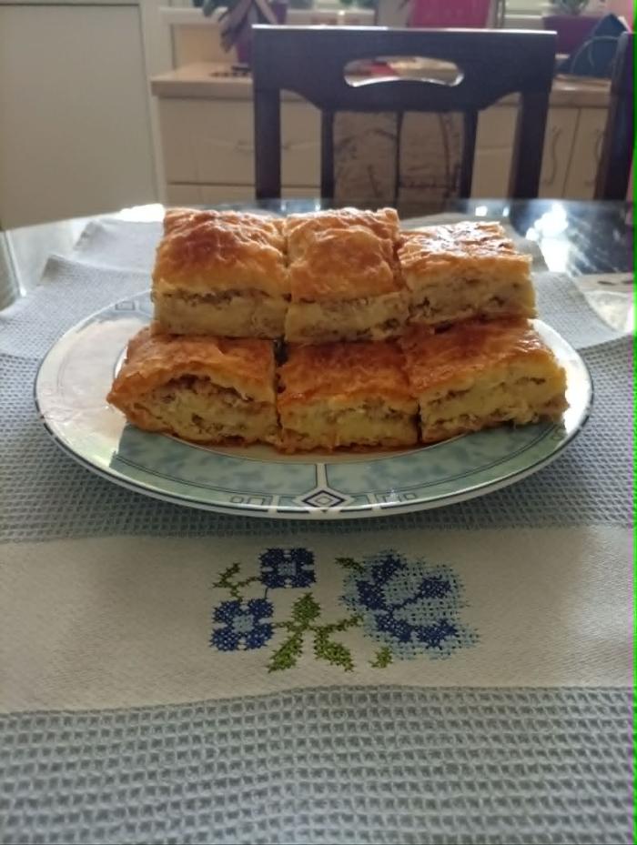 Pita sa mesom