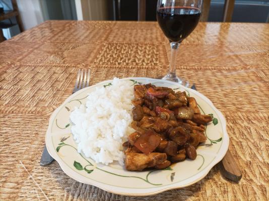 Kung Pao piletina sa povrćem