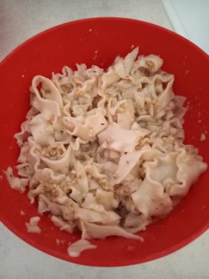 Čipkasti rezanci sa orasima