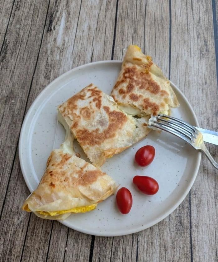 Kajgana sa tortiljom Kajgana sa tortiljom