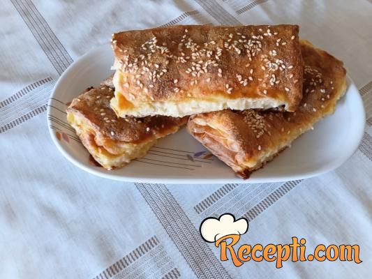 Jastučići sa sirom i korama