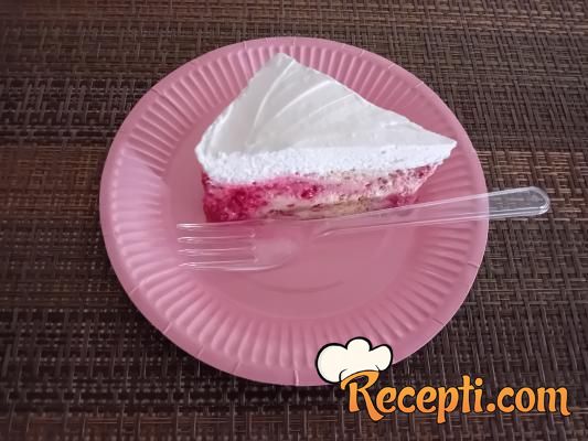 Voćna torta (25) Voćna torta (25)