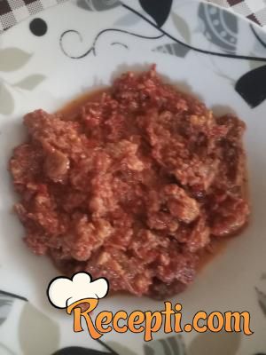 Čvarci s paradajzom