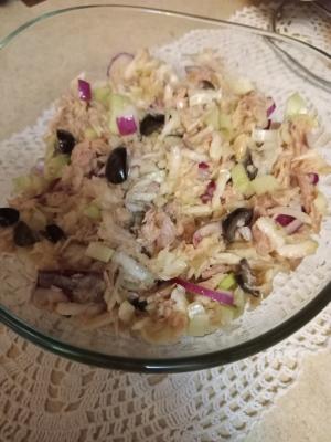 Zdrava salata sa tunjevinom Zdrava salata sa tunjevinom