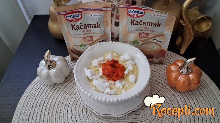 Beli kačamak Beli kačamak