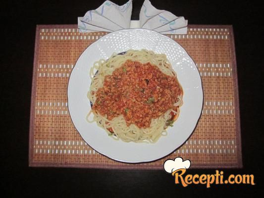 Špagete sa mesom