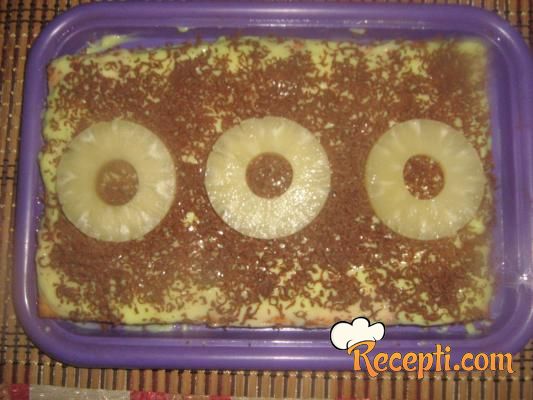Keks torta sa ananasom