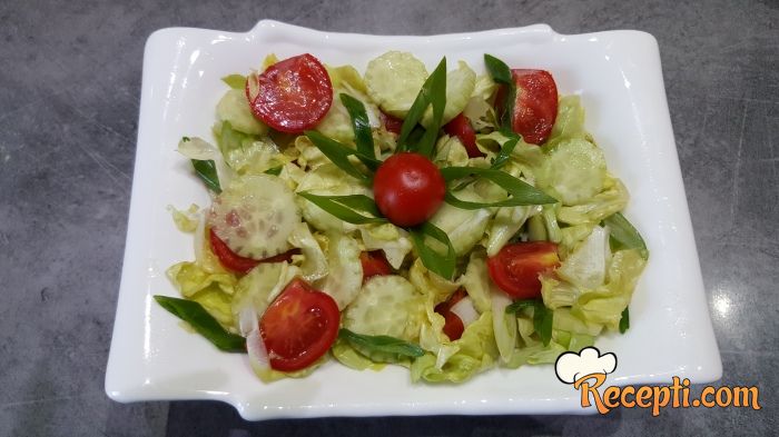 Salata (2)
