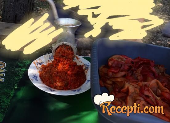 Ajvar od pečenih paprika